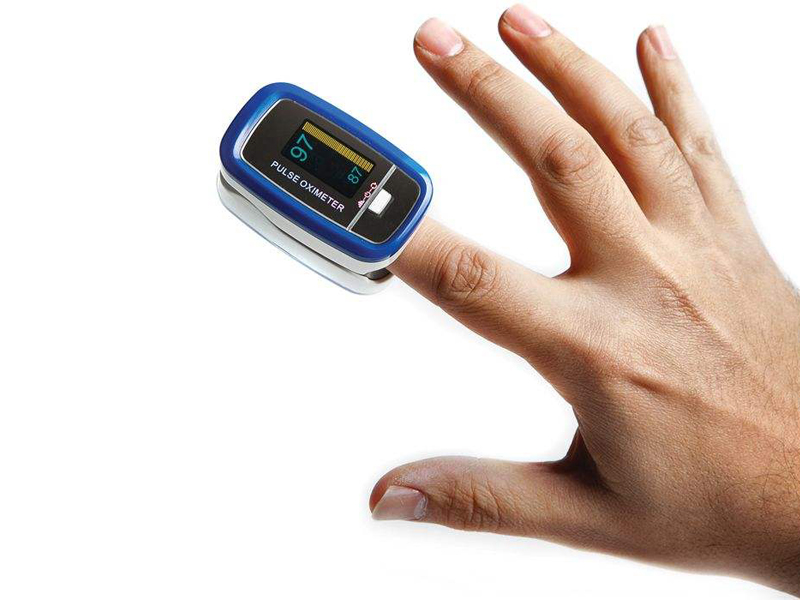 پالس اکسیمتر زیکلاس مد مدل CMS50D1